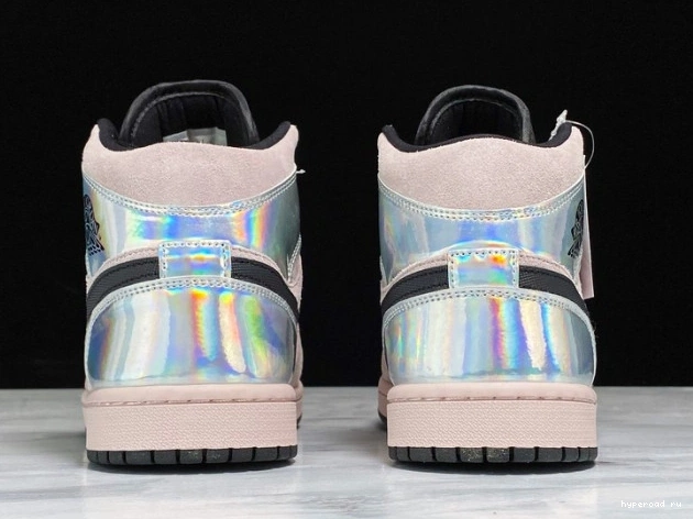 Powder Jordan Dirty Mid Air BQ6472-602 Iridescent (W) 1 0802